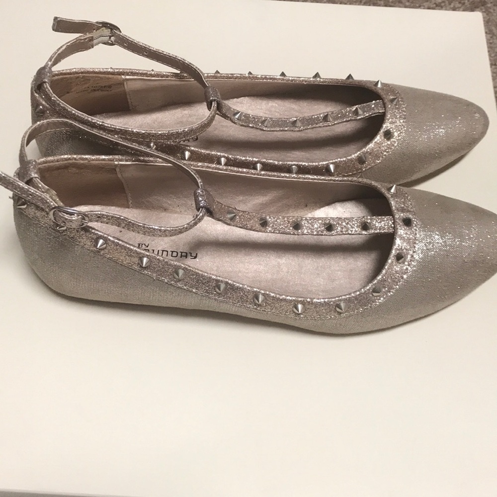 [Send Offers] 👠SHOOEESS